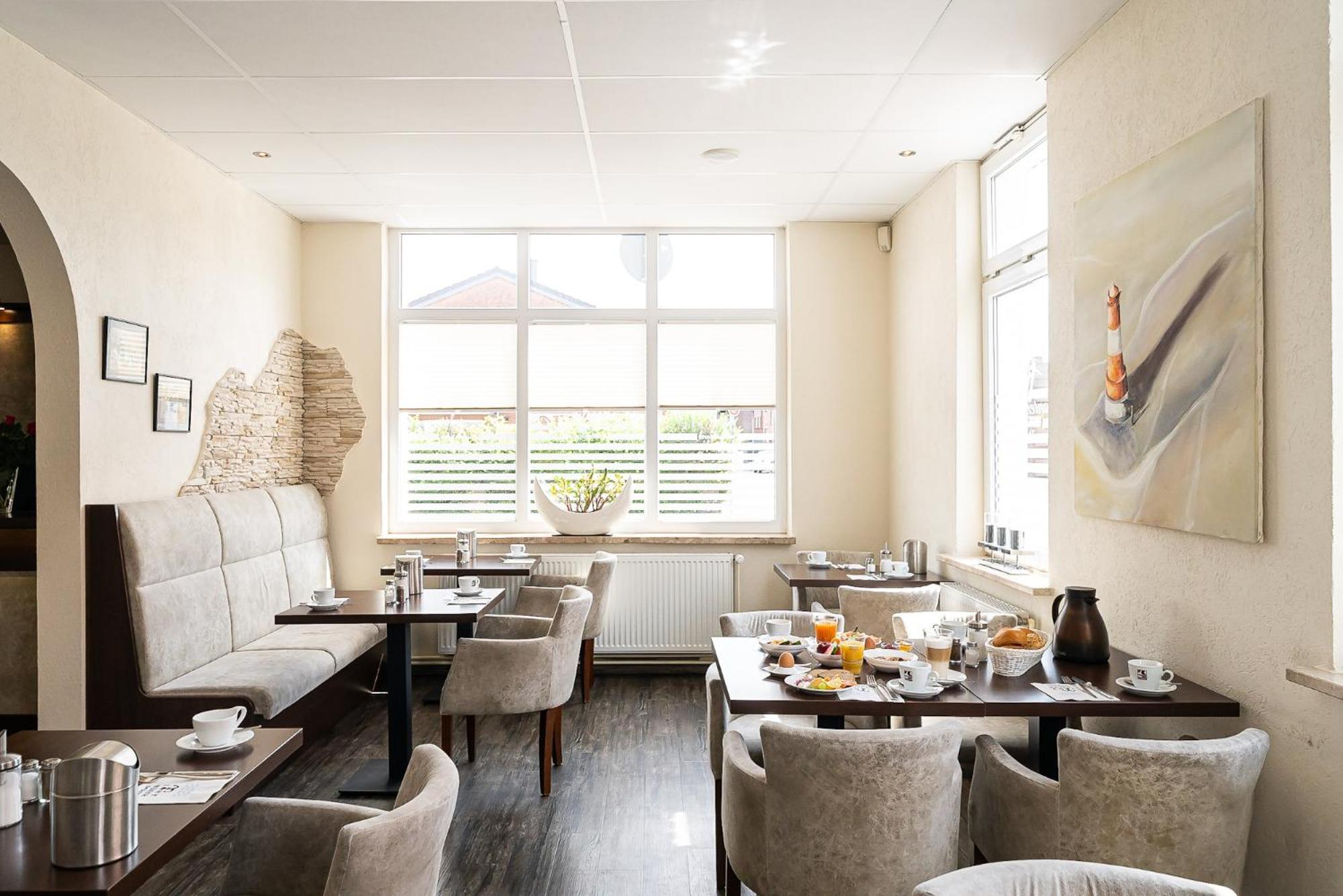 Sleepbeeone Wilhelmshaven Hotel Bagian luar foto