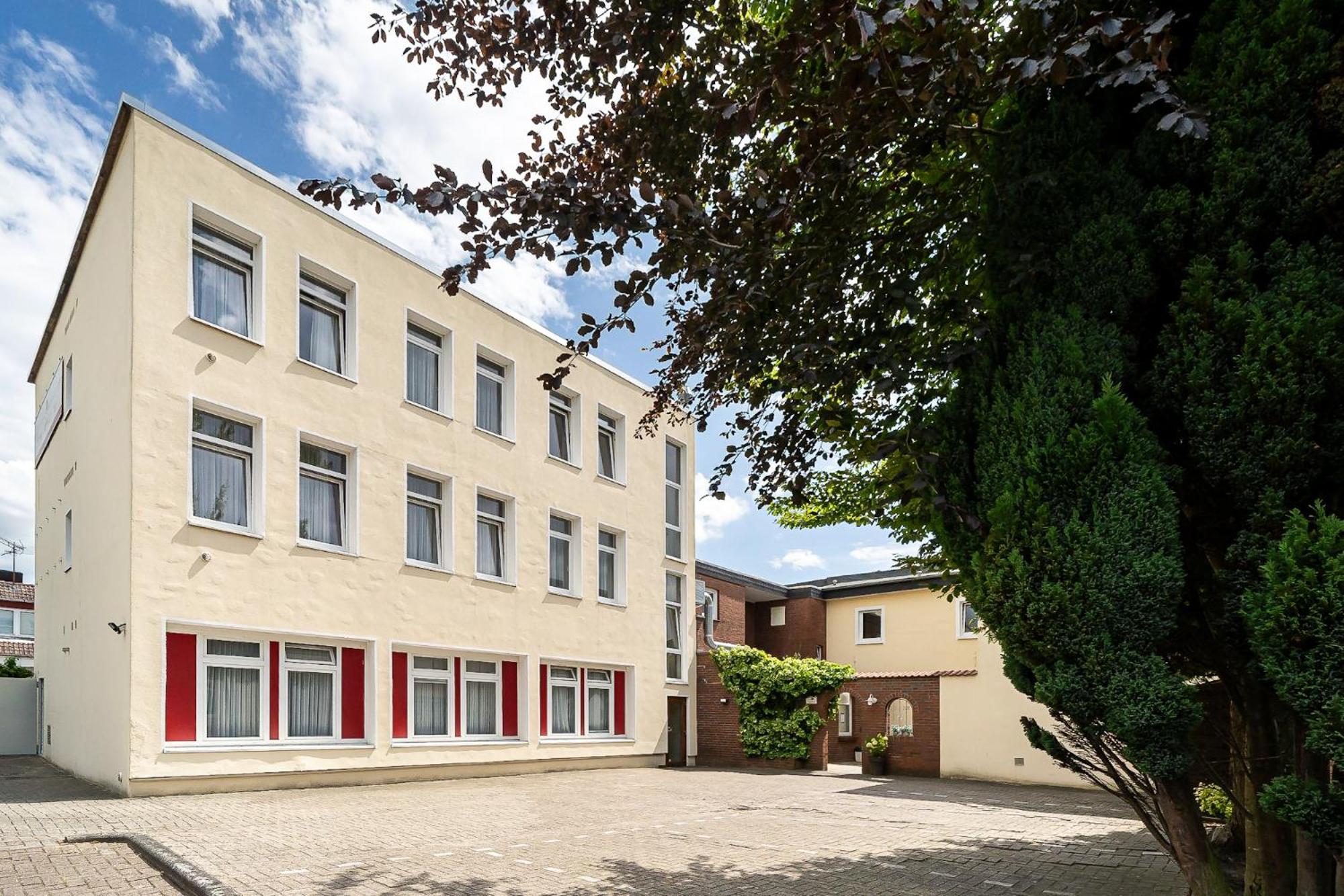 Sleepbeeone Wilhelmshaven Hotel Bagian luar foto